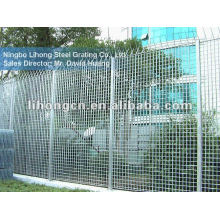 Cerca de grade de metal galvanizado